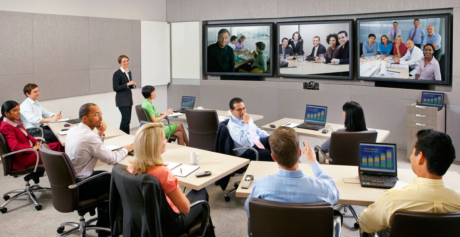 Giải pháp Hội nghị truyền hình họp trực tuyến (Video Conference) -