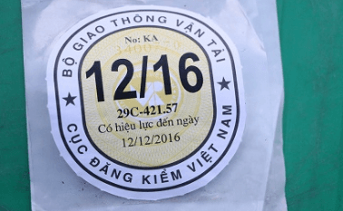 Tem do Cục Đăng kiểm Việt Nam cấp phát.