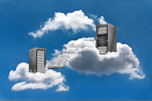 Cloud Server cung cấp kênh API mạnh mẽ cho phép người dùng quản trị còn VPS thì không 