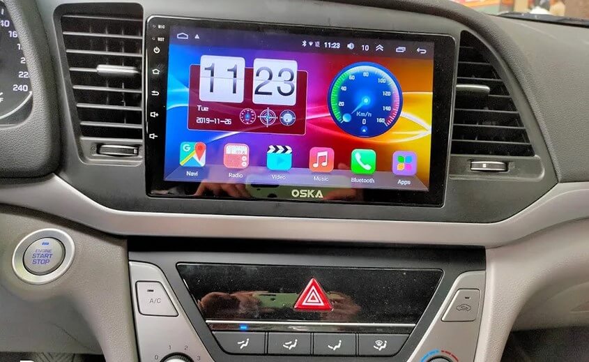 [Giải đáp] Có nên lắp đặt màn hình Android cho xe ô tô hay không?
