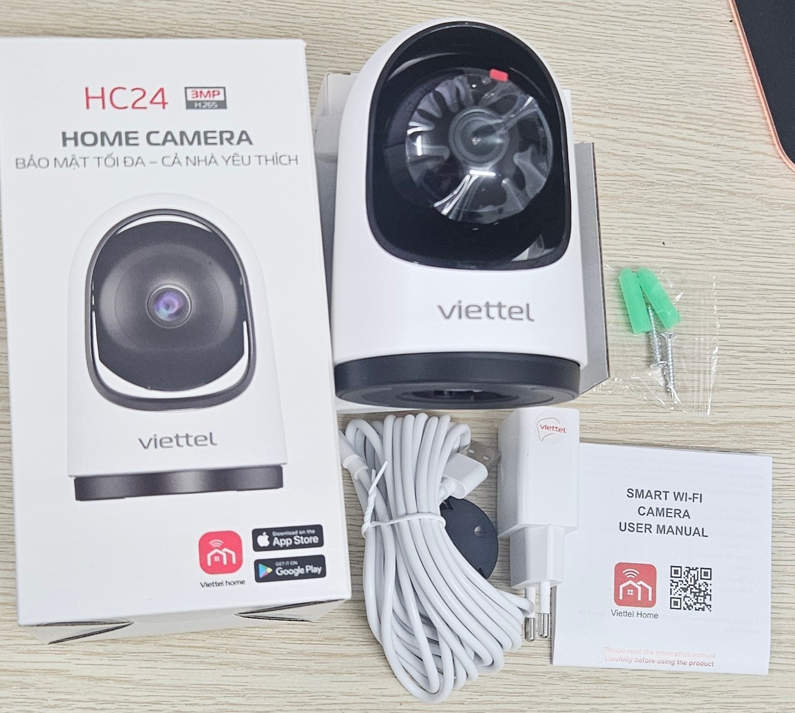 Camera trong nhà cố định HC24 xoay 360 độ